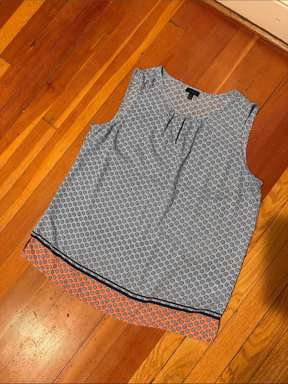 Talbots sleeveless top